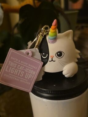 Bath & Body Works White Cat-icorn PocketBac Holder with Rainbow Horn